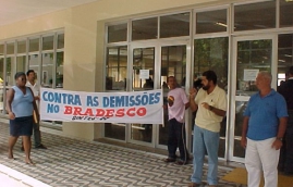 Manifestação contra demissão Bradesco
